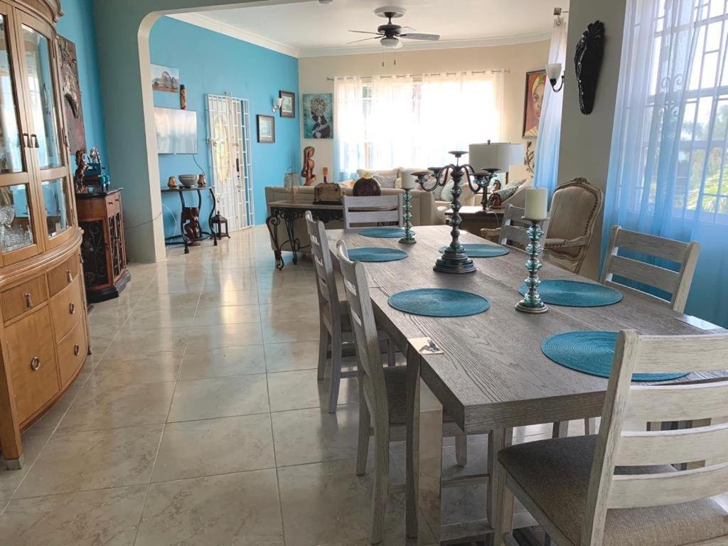 Bella Vista Vacation Apartment Montego Bay Luaran gambar
