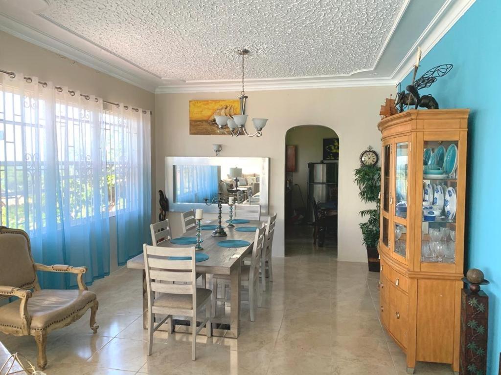 Bella Vista Vacation Apartment Montego Bay Luaran gambar