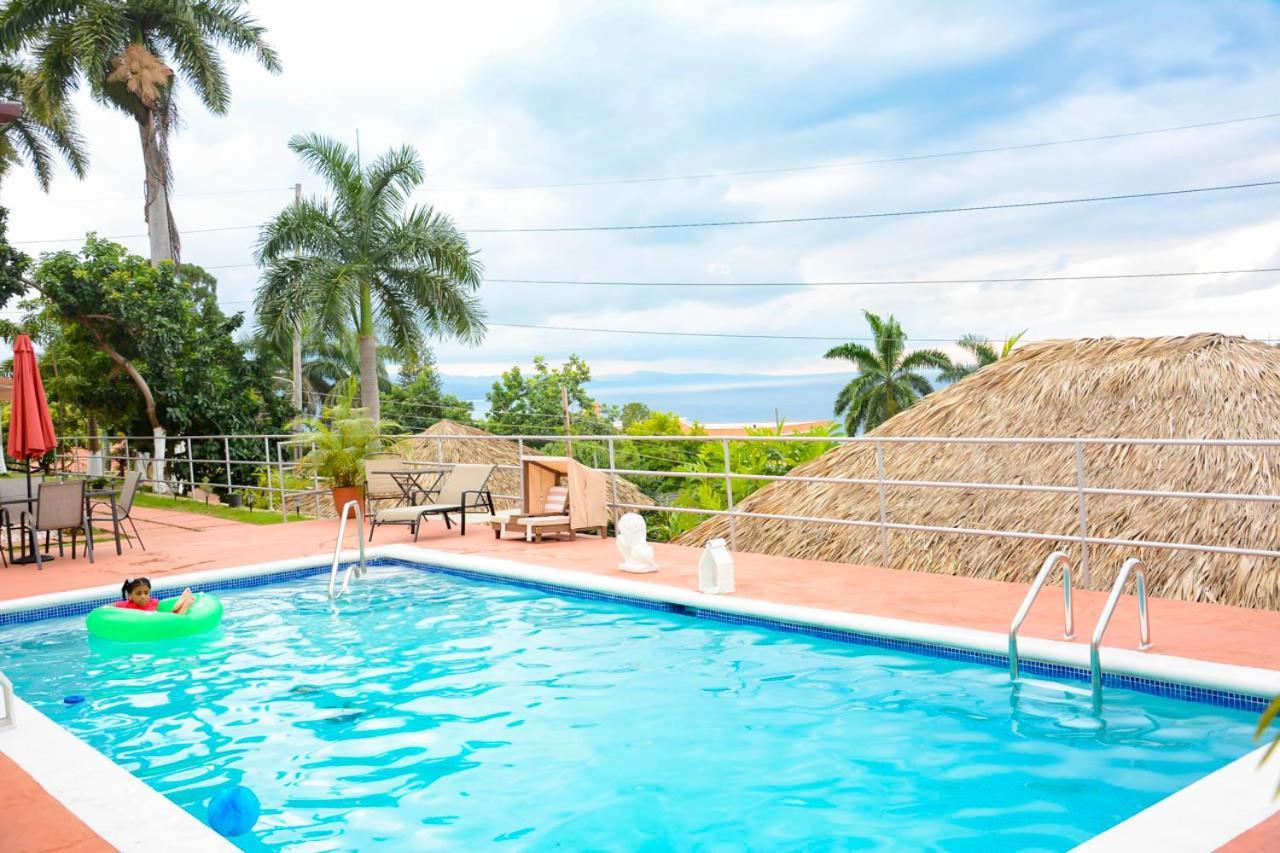 Bella Vista Vacation Apartment Montego Bay Luaran gambar